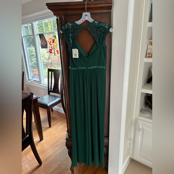 David’s Bridal Juniper Long Capped Sleeve Bridesmaid Dress - Picture 2 of 4